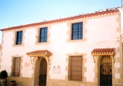 CASA REINA. CAMPO DE ARRIBA