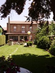 NUESTRA SEÑORA DE LOURDES