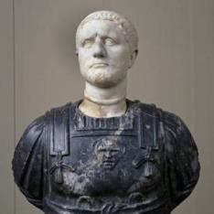 Retrato de un oficial romano con un collar