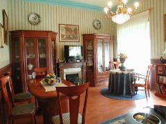 Pension Plaza Pombo - La Corza