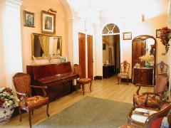 Pension Plaza Pombo - La Corza