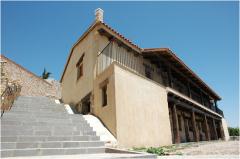 Apartamentos Turísticos Leonor de Aquitania