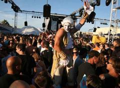 Marcha y calma, las dos caras de Ibiza