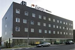 Express By Holiday Inn