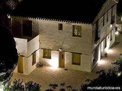 HOSPEDERÍA BAJO EL CEJO