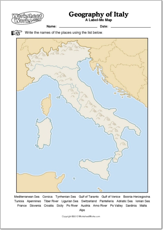 Mapa mudo de ríos y montañas de Italia. WorksheetWorks