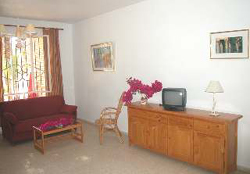 APARTAMENTOS TURÍSTICOS OASIS DE LAS PALMERAS