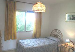 APARTAMENTOS TURÍSTICOS OASIS DE LAS PALMERAS