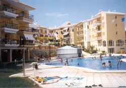 APARTAMENTOS TURÍSTICOS PUEBLO SALADO