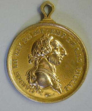 Medalla par el premio de la Academia de Derecho Español y Público