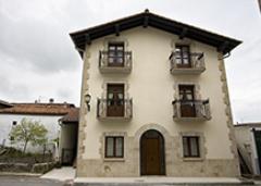 Ezki-Iturri I, II y III