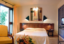 HOTEL-APARTAMENTO LONDRES