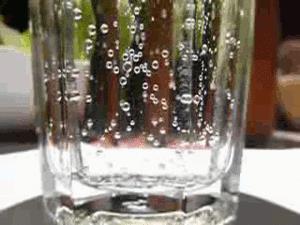 Agua carbonatada