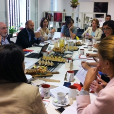 Desayunamos intangibles con 21 gramos Desayunamos intangibles con 21 gramos