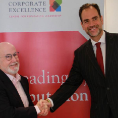 Nuevo acuerdo de colaboración con V&A para promover el conocimiento sobre reputación e intangibles