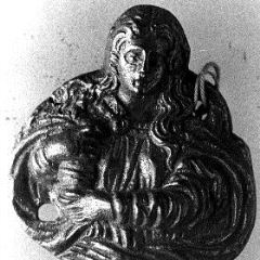 Placa de aplicación con la representación de María Magdalena