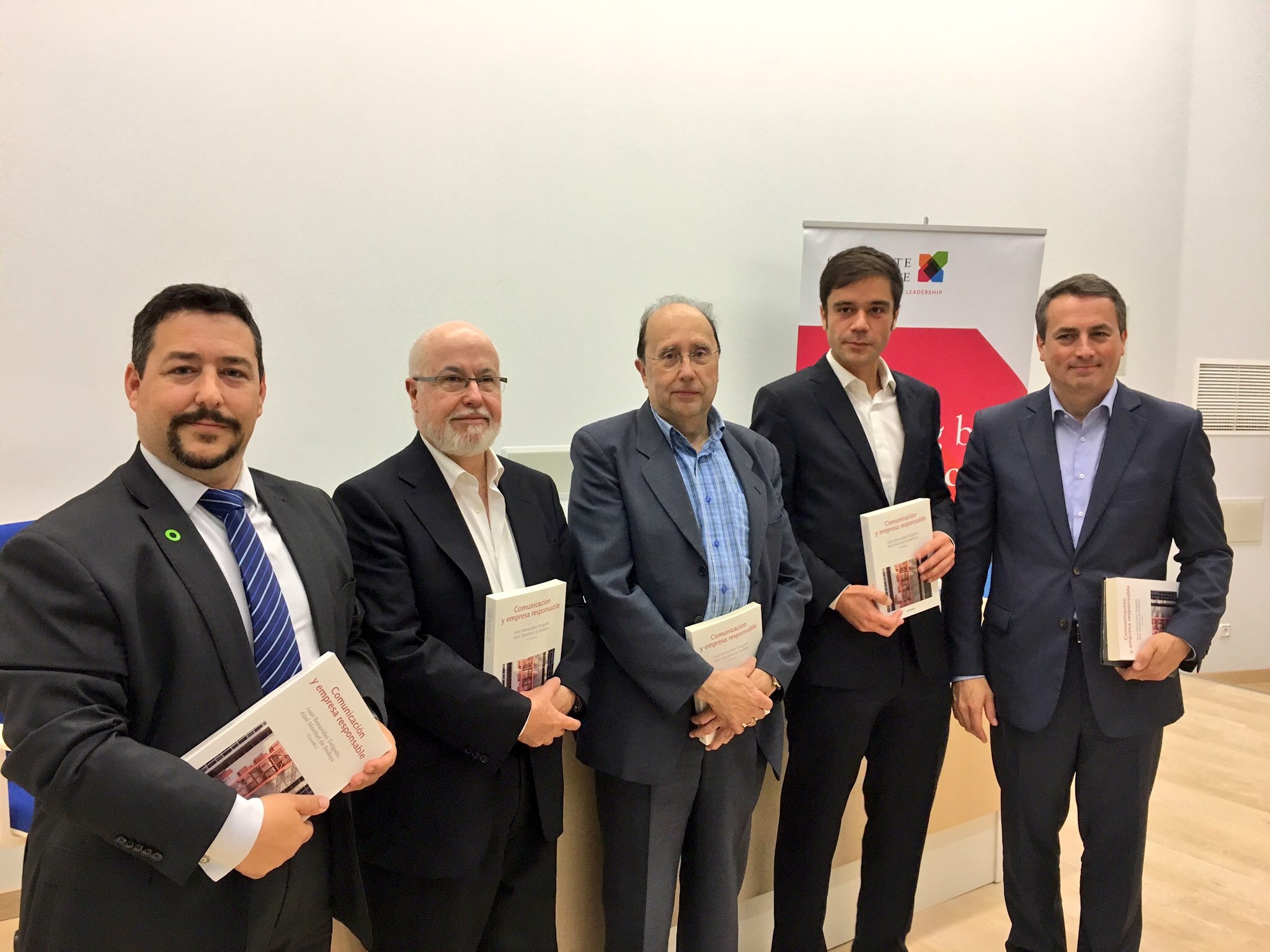 Se presenta «Comunicación y empresa responsable» Se presenta «Comunicación y empresa responsable»