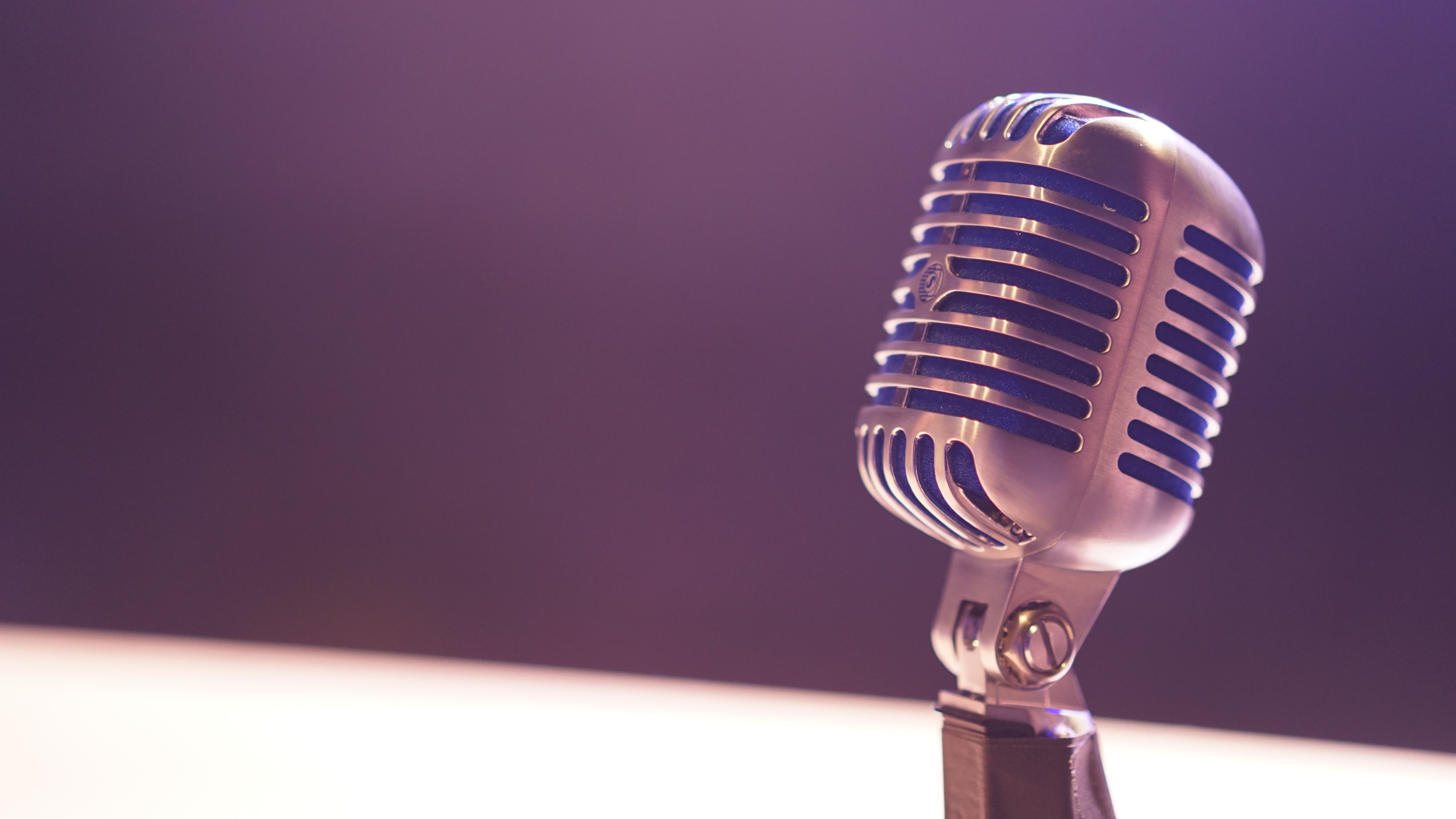 Lunes audiovisual: Podcasts para CCOs Lunes audiovisual: Podcasts para CCOs