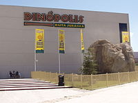 Dinopolis