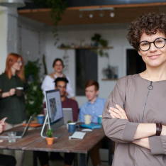 Tres claves del liderazgo responsable: escucha, valores y ejemplaridad Tres claves del liderazgo responsable: escucha, valores y ejemplaridad
