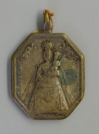 Medalla de la Virgen del Canto y San José