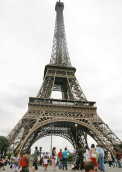 La torre Eiffel.Y su emblemática historia (educapeques.com)