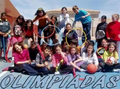 Mes de Mayo, concurso Colegio CREA #colecrea con temática "Olimpiadas"