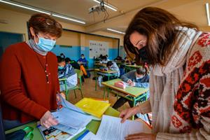 Coeducación: La revolución de los dos profesores en el aula se abre paso en la educación (El País)