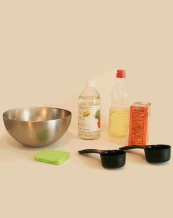 Homemade Cleaners: Getting Squeaky Clean