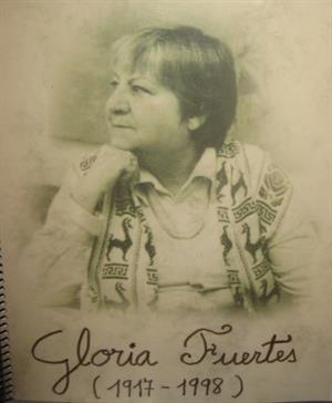 Recursos educativos sobre Gloria Fuertes, la angélica y alta voz poética