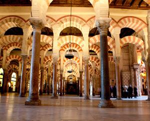 Evolución política de Al-Ándalus: la conquista, el emirato y el califato de Córdoba