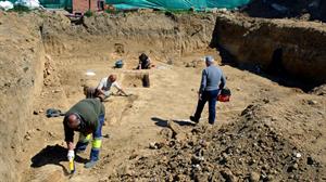 Hallan seis tumbas romanas durante la excavación de un solar en Palencia