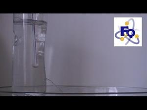 Experimentos de Física (presión): Chorro de agua sorprendente