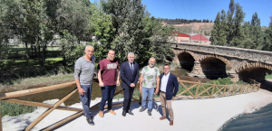 El consejero de Desarrollo Autonómico visita las obras realizadas en Albelda de Iregua y Murillo de Río Leza con las ayudas concedidas por el Gobierno de La Rioja para mejorar infraestructuras turísticas