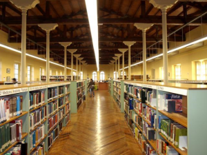 El Gobierno de La Rioja decide el cierre provisional de oficinas de empleo, museos, bibliotecas y centros culturales, turísticos y deportivos de carácter público