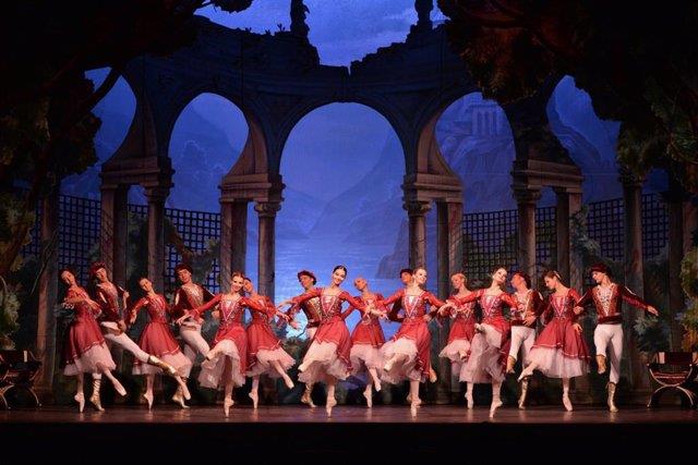 El Russian Classical Ballet trae este viernes a Riojaforum una nueva producción clásica de 'El lago de los cisnes'
