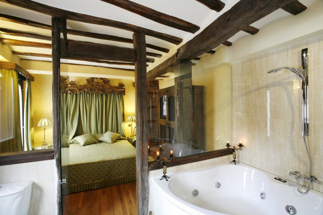 Real Casona de las Amas