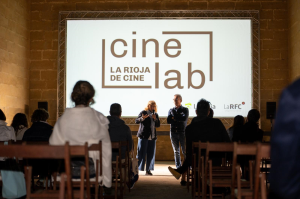 Esther García, Estíbaliz Urresola, Fernando Piernas y Ray Loriga tutorizarán la experiencia de aprendizaje “Cine LAB” que organiza el Gobierno de La Rioja durante cinco días en Viniegra de Abajo y Logroño