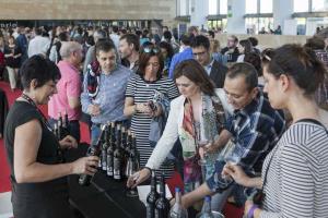 Un millar de personas han participado en Riojaforum en 'Ecovino 2015'