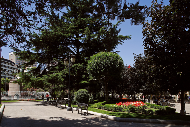 Paseo del Espolón