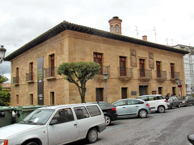 Centro Fundación Caja Rioja Haro