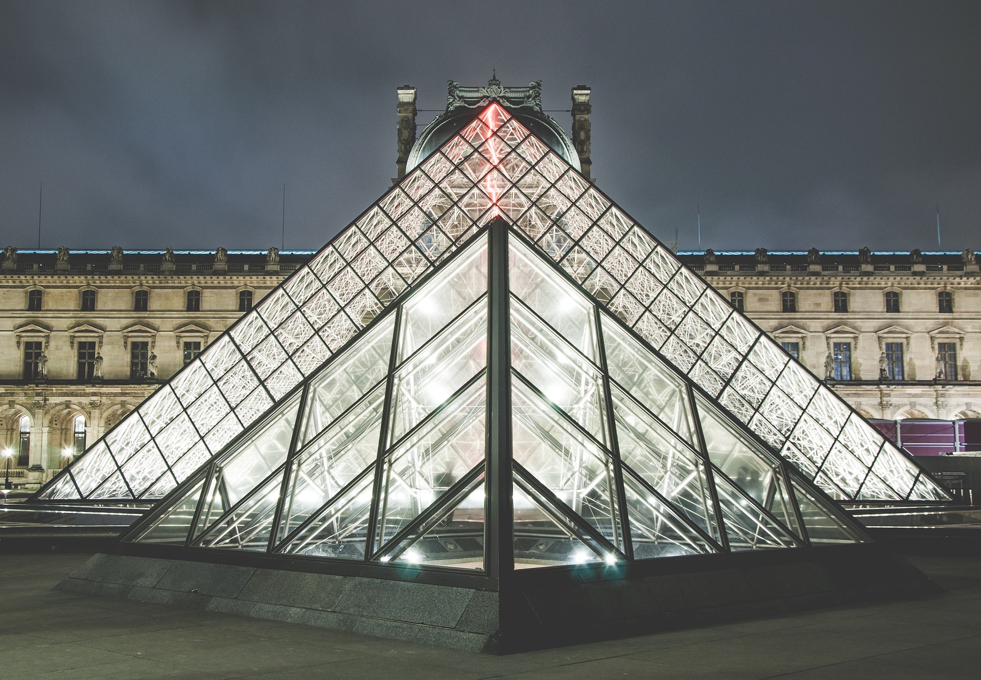 Museo del Louvre